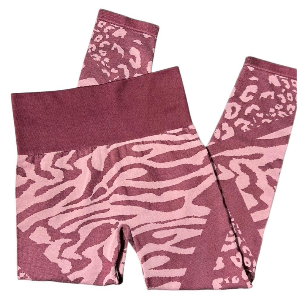 Xersion Seamless leggings Maroon Animal Print Activewear Size Medium